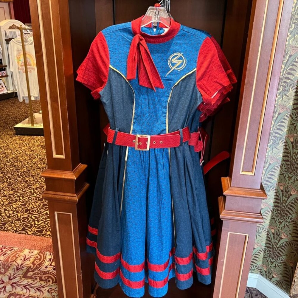 The Dress Shop Disney Womens Dress Plus Size 1X Red Blue Her Universe Ms Marvel